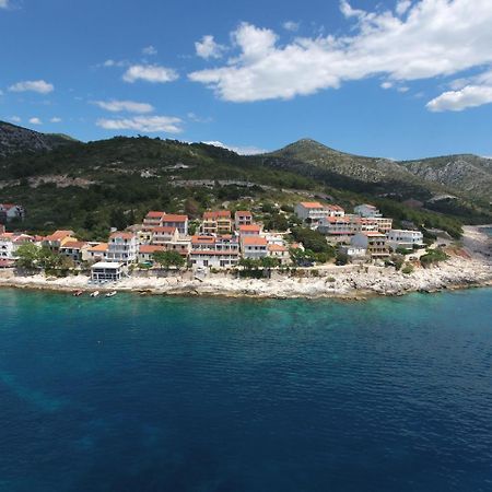 Luxury Bellavista Amazing Sea Holidays With Private Beach & Parking Milna  Exteriér fotografie