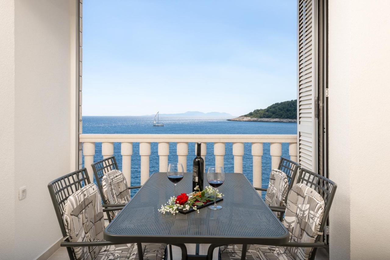 Luxury Bellavista Amazing Sea Holidays With Private Beach & Parking Milna  Exteriér fotografie
