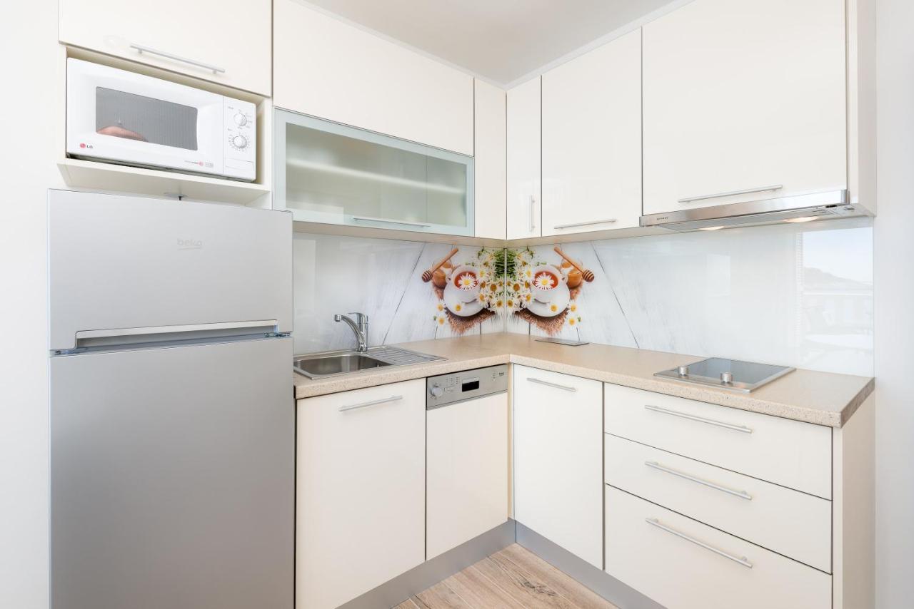 Luxury Bellavista Amazing Sea Holidays With Private Beach & Parking Milna  Exteriér fotografie