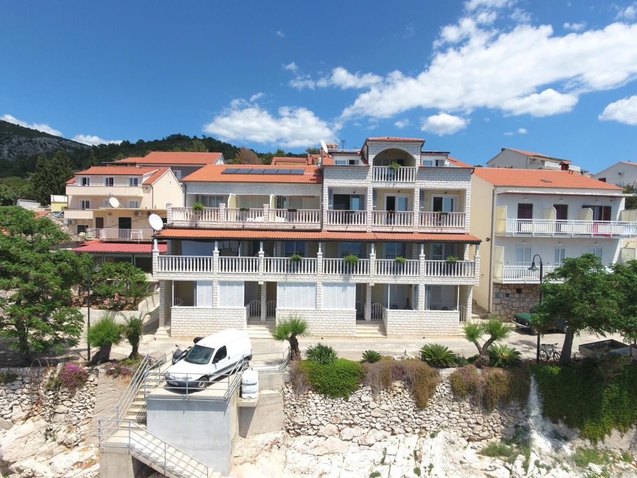 Luxury Bellavista Amazing Sea Holidays With Private Beach & Parking Milna  Exteriér fotografie