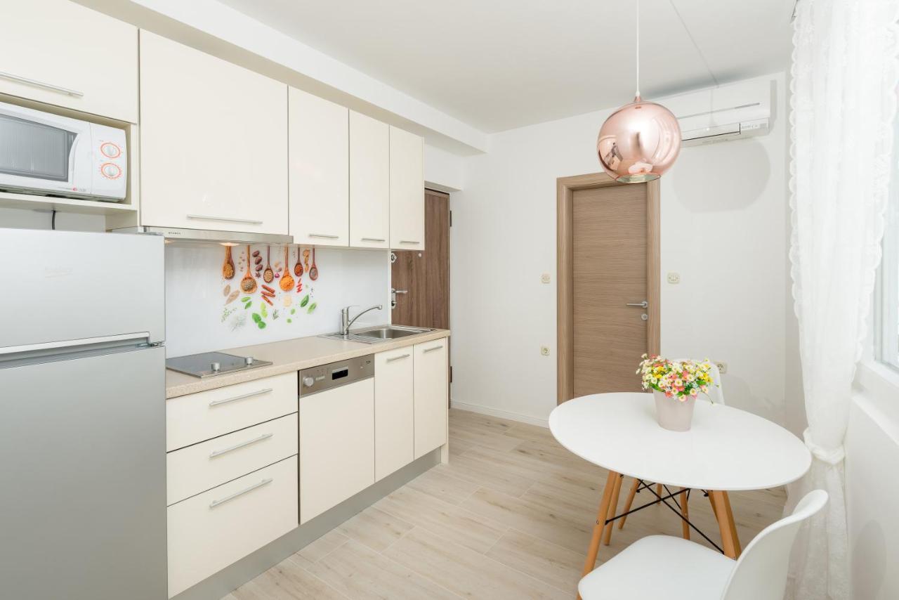 Luxury Bellavista Amazing Sea Holidays With Private Beach & Parking Milna  Exteriér fotografie