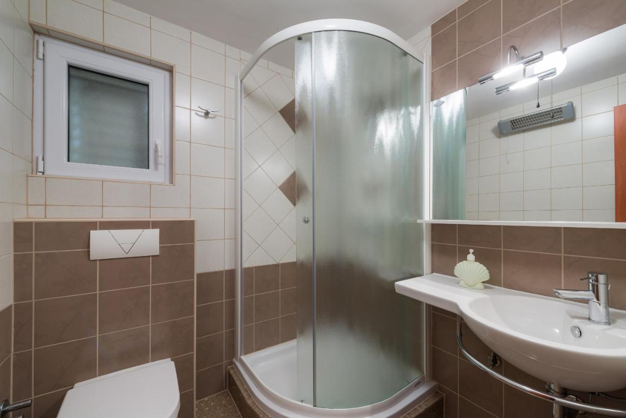 Luxury Bellavista Amazing Sea Holidays With Private Beach & Parking Milna  Exteriér fotografie