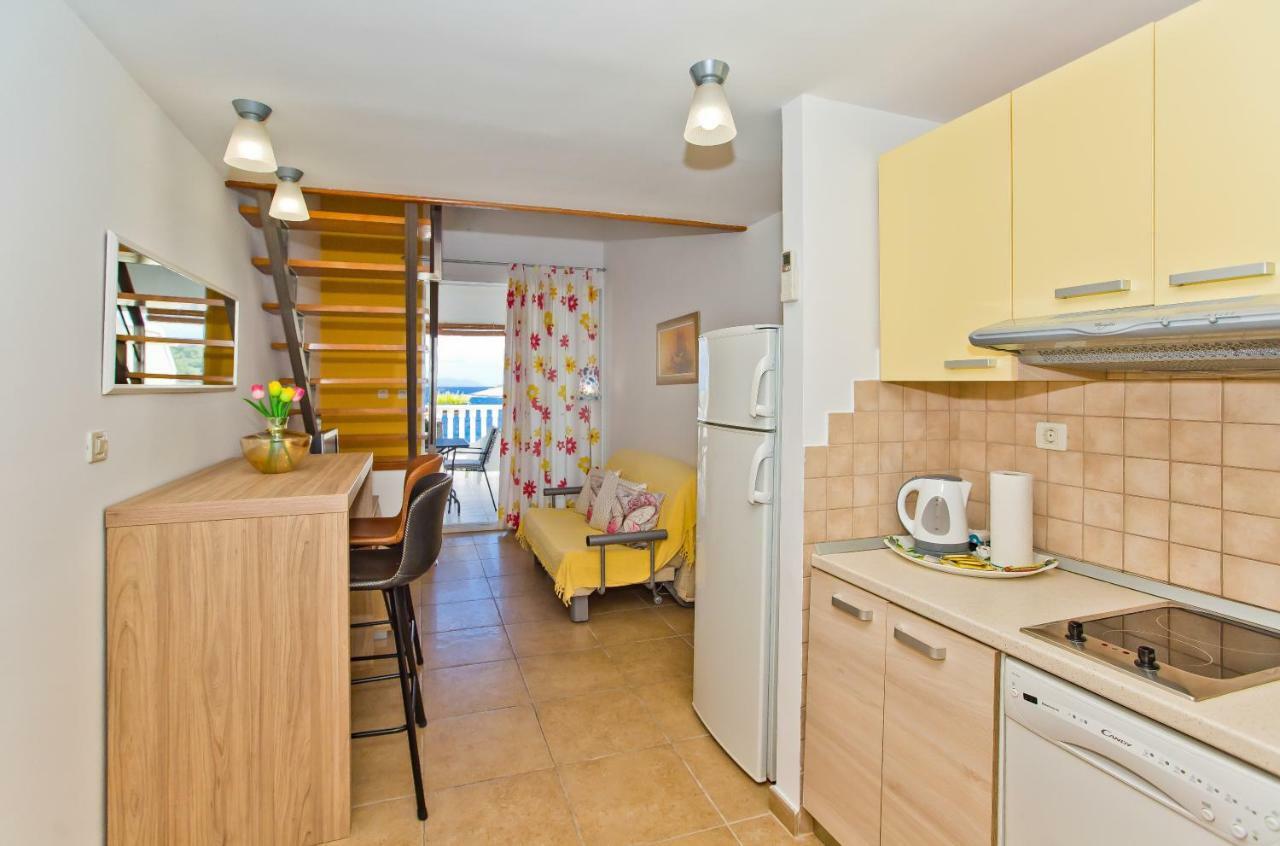 Luxury Bellavista Amazing Sea Holidays With Private Beach & Parking Milna  Exteriér fotografie